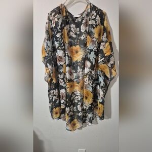 Emory Park Black and Yellow Floral Blouse